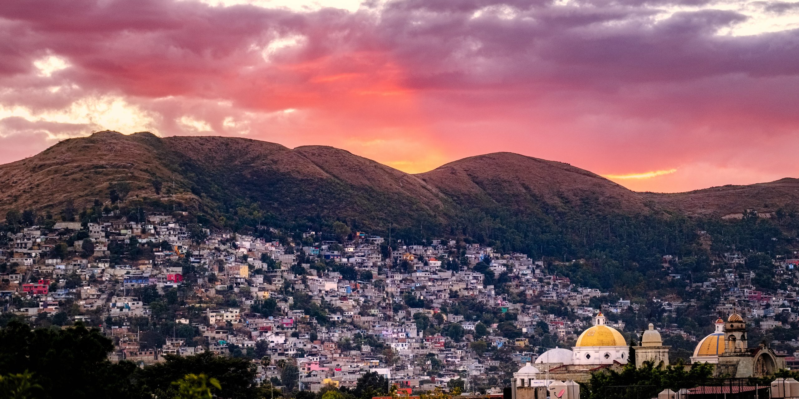 The colonial heart of Oaxaca at sundown